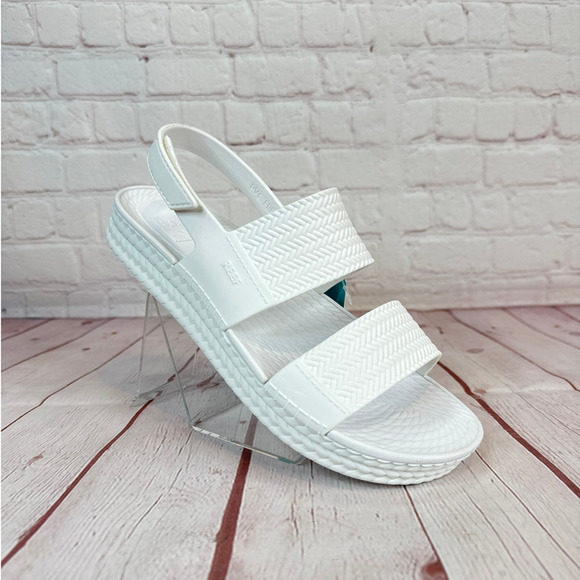 Reef Shoes - Reef Water Vista White Sandals Women’s Size 10